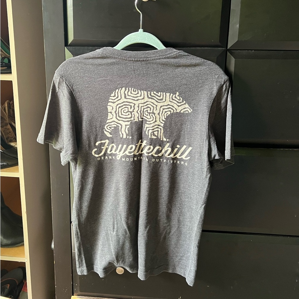 Fayettechill bear t-shirt